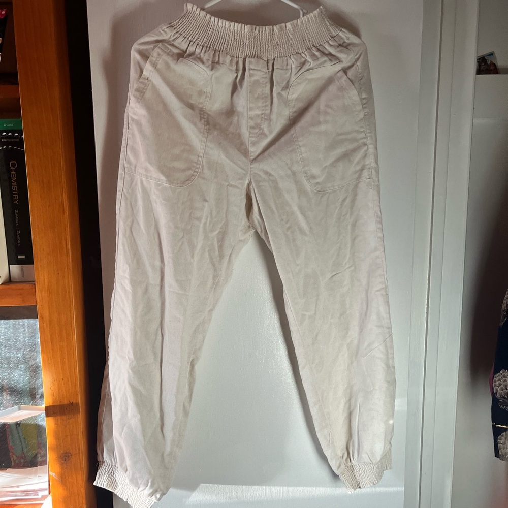 Kids Elastic Waist Joggers in Cream